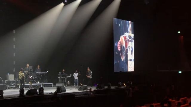 Saanson Ki Zarurat Hai Jaise | Kumar Sanu Live Dubai 2022 Coca Cola Arena