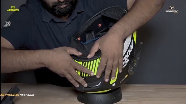 Axxis Helmet | Padding Removing and Re-fixing | Spartan Progear
