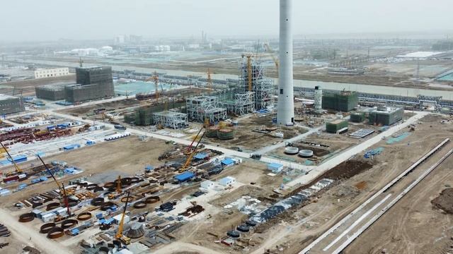 XCMG Cranes Petrochemical Construction Video