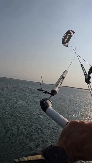 How it feels to kiteboard🥰🧘♂️🙌🔥🔥#kiteboarding #ocean #wind #capecod #beach