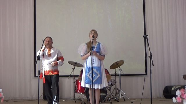 "За тихой рекою..." - Валерия Полежаева, Бобров В.И.