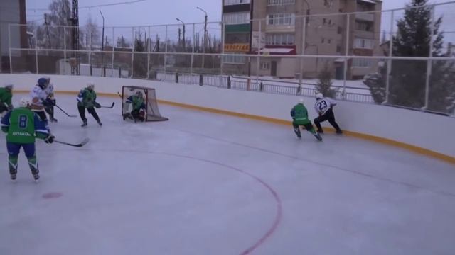 Трус не играет в хоккей!
