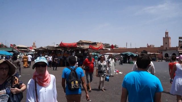 "Площадь отрубленных голов"(Jemaa-El-Fna) в Марракеш Марокко