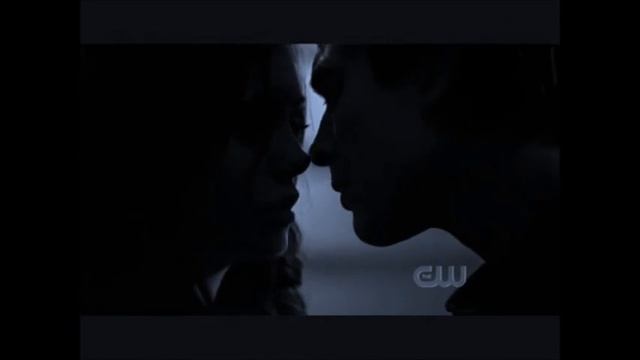 Stefan/Elena/Damon - Расслабься, дура!