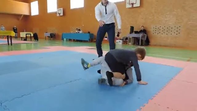 Агапов Ярослав vs Овчинников Артем