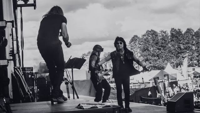 Rising Force feat Joe Lynn Turner