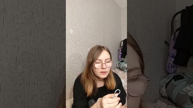 м