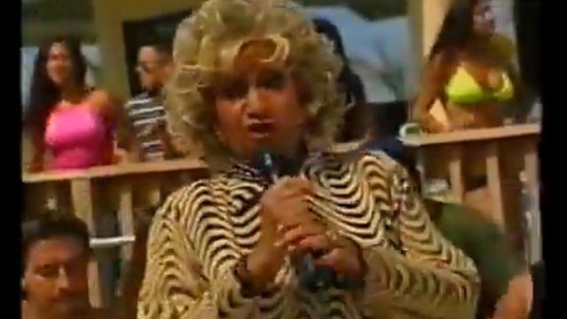 Celia Cruz - La Vida Es Un Carnaval - {Nuevo}.mpg