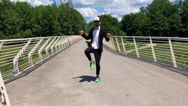 TAGGARE IL CIELO - Leonardo Decarli | Fuori Di Fitness | Zumba Choreo