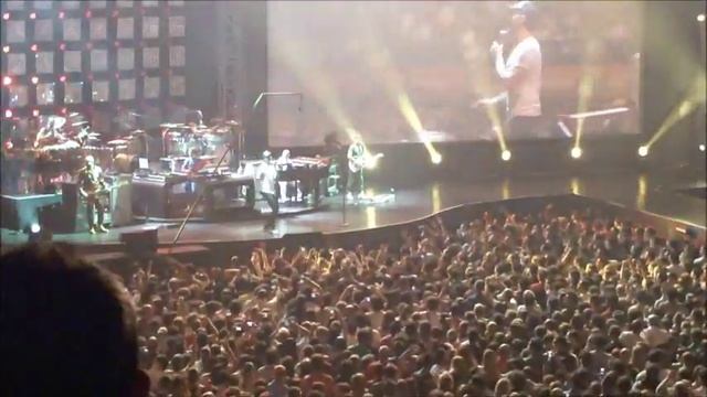 Sei bella come il soleeee!!! Jovanotti ragazzo fortunato ora tour 2011