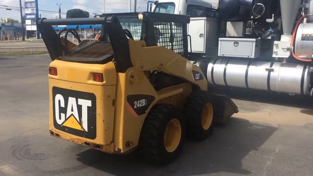 CAT 242B for sale