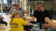 Maria vs Richard armwrestling