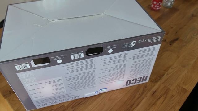 HECO parlantes Bluetooth Unboxing