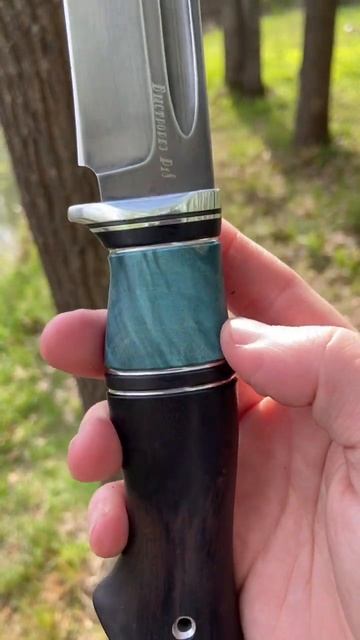 Нож из стали Р18. Рукоять карельская береза синяя и черный граб. Для заказа +79101343831