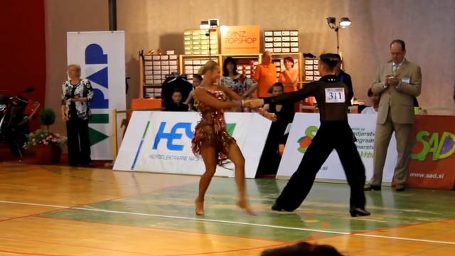 KRŠKO OPEN 2012. WDSF LATIN. Miha Vodičar-Nadiya Bychkova, Pavel Pasechnik-Marta Arndt. Samba