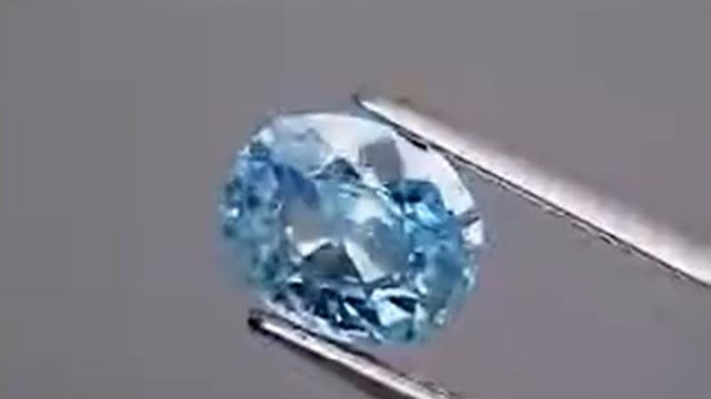 Голубой циркон натуральный  3.50Ct.