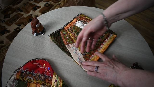 Крейзи-квилт.  Сrazy quilt. Обзор работ. 
Сумасшедшие лоскутки.
