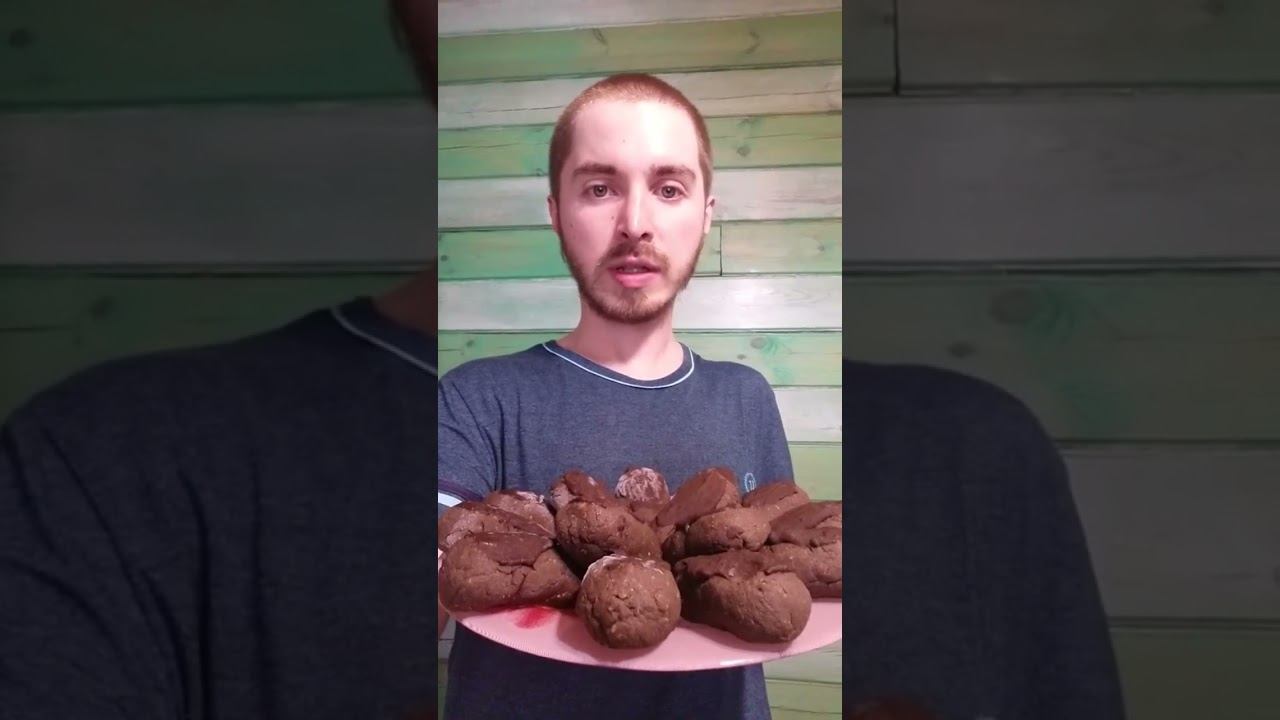 Угощаю вас пирожными "Картошка"  #shorts #вкусняха #нямка #пирожные #русланрустин #топчик
