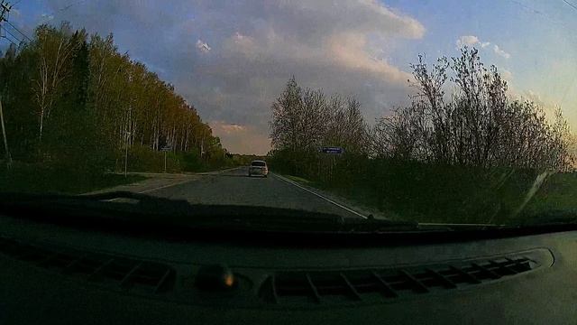 ЧЮТЬ НЕ ВЬЕБАЛСЯ