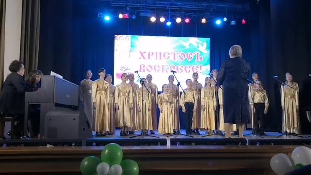ПАСХАЛЬНАЯ ОТКРЫТКА. Детский хор Вознесенского собора.