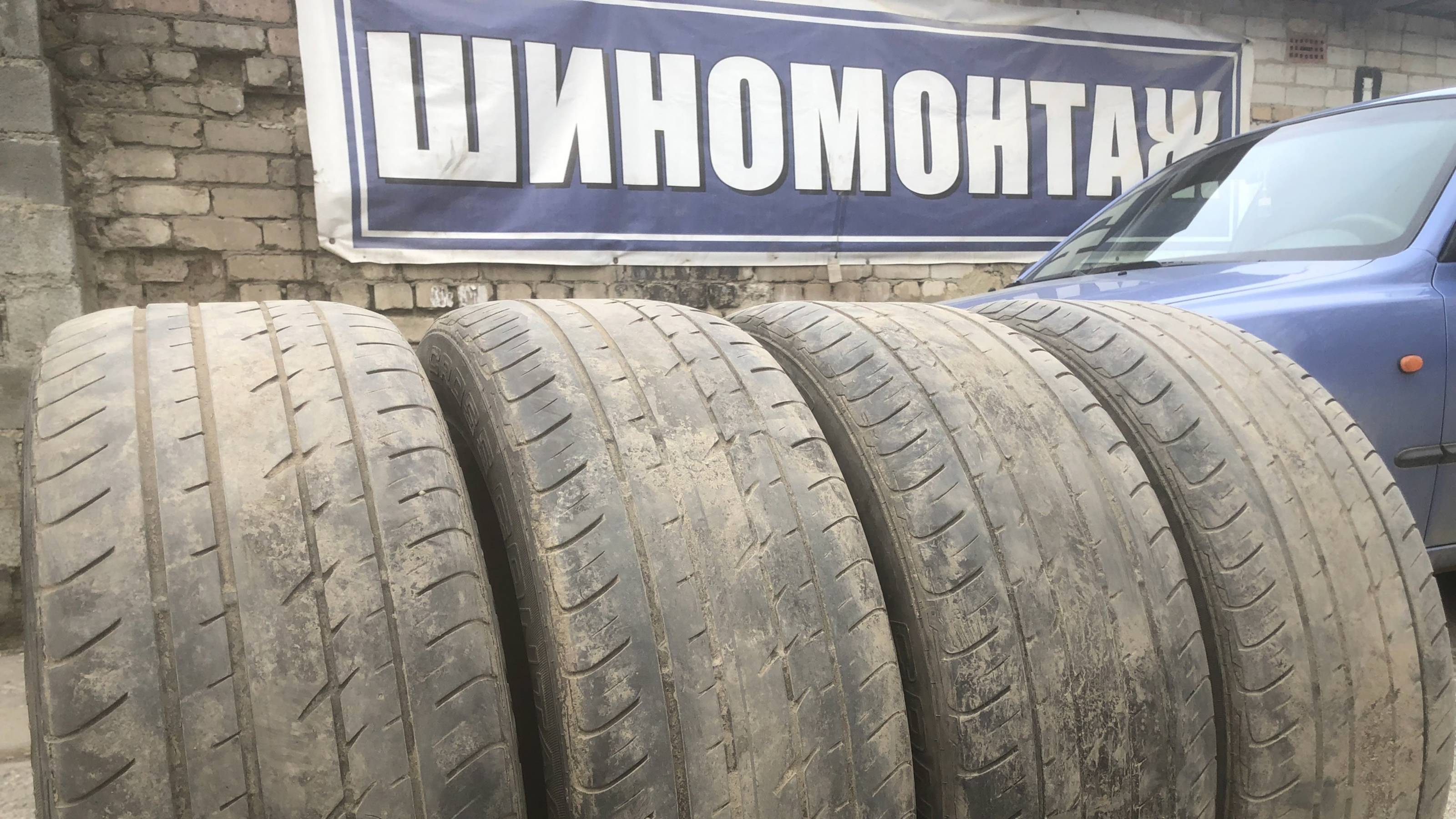 шина б/у Continental ContiCrossContact UHP 235/55 R20 102W