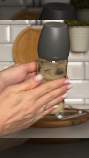 Бутылочка для кормления   Moyuum 270 мл  Зайчики, Корея