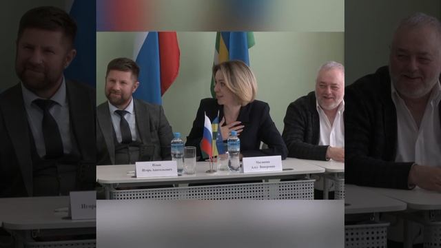 Телемост «Сила в единстве» связал кадетов Донецка и Югры