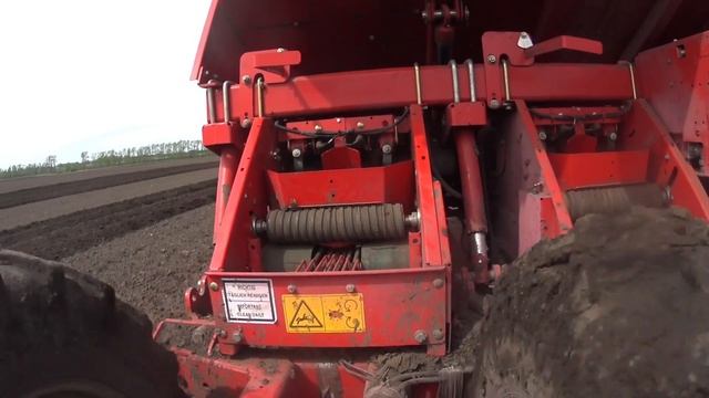 Картофелесажалка Grimme очень крутая