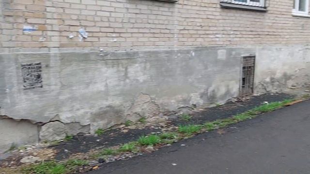 С крыши вода в квартиру идёт