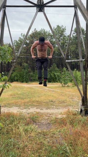 Зачем ты тренируешься? #motivation #sports #calistenics #спорт #youtubeshorts #турник #фитнес