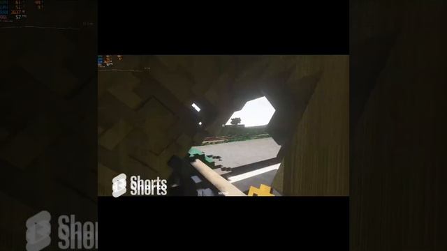 #shorts кран упал с крыши здания