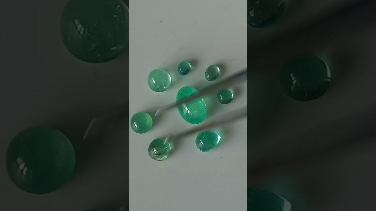 Кабошоны из уральского берилла
