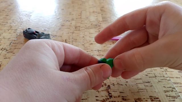 лепим маленькую машинку
