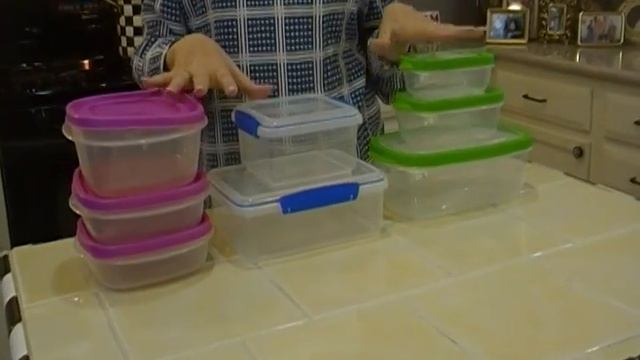 Keep From Losing Tupperware Lids - Joni Hilton