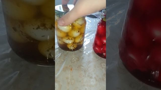 мариную перепелиное яйцо