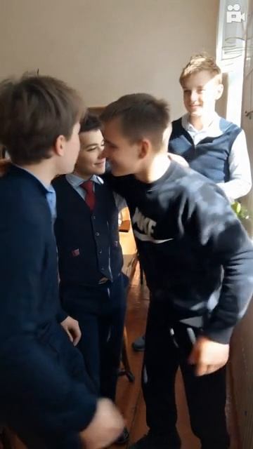 1000005889.mp4