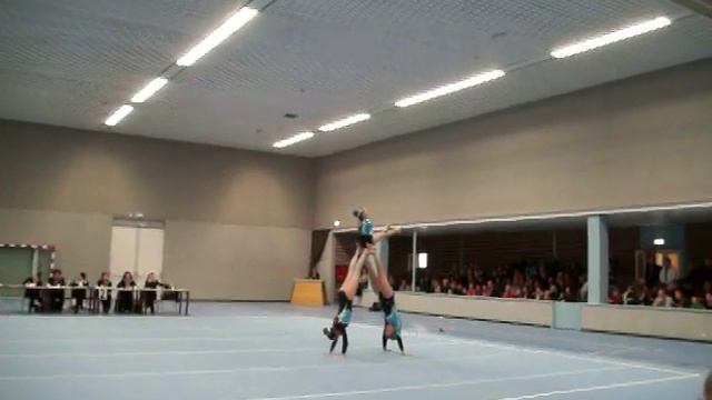1e plaatsingswedstrijd acro Hasselt 13-02-2010