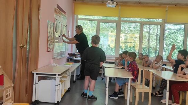 болтунишка блок умка 1569 кор 7 группа 2 учит Максимчук Татьяна Валерьевна.