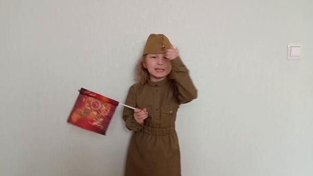 Роберт Рождественский "На земле безжалостно маленькой"
