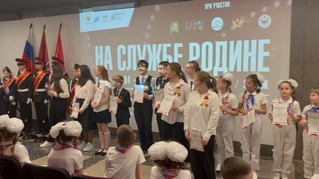 Завершилась экспозиция «На службе Родине»