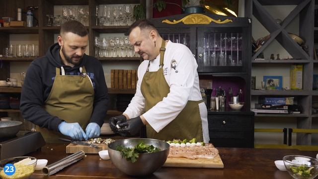 Готовим куриный рулет с шеф-поваром Константином Вагу