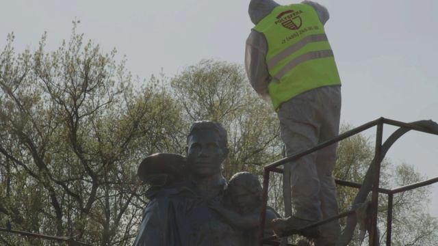 Создание скульптуры Воина Освободителя к открытию мотосезона 2025