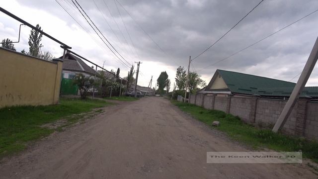 4K Село Новопокровка, улица СТРОИТЕЛЬНАЯ Кыргызстан
