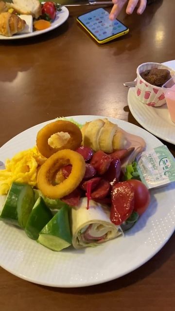 Breakfast in Black Tulip Hotel Istanbul Turkey 🇹🇷 завтрак в Black Tulip Hotel. kahvaltı