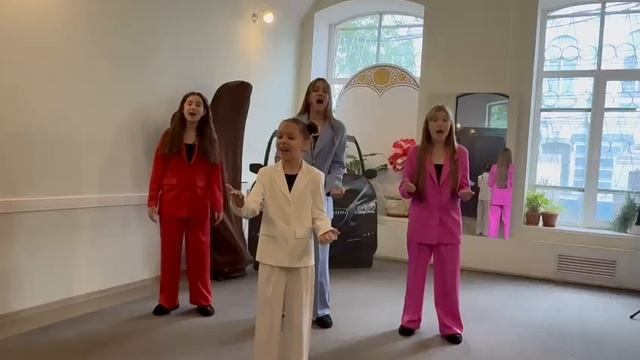 ЗАЩИТНИКИ ОТЕЧЕСТВА.mp4