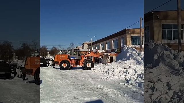 ЧИСТКА снега техника в частных руках