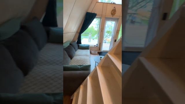 Что есть в доме. Обзор домика A-Frame Гнездо
