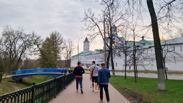 128. Переезд в Россию / Мы ДОМА / Получили СНИЛС / Пропал ГОЛОС / Заболела