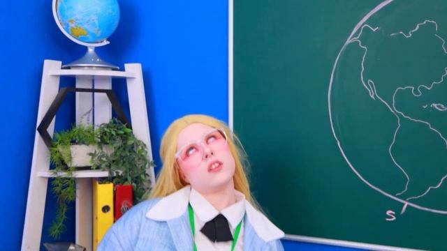Я выжила в самом строгом колледже в мире! Хороший vs плохой студент!