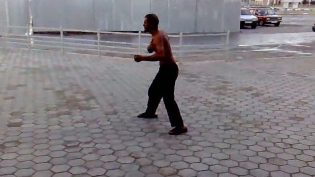 конгфу бомж